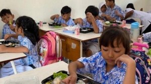 Program Makan Bergizi Gratis: Solusi untuk Menangani Stunting di Kalangan Anak