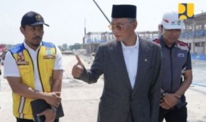 Menteri PU, Sekolah Rakyat Surabaya