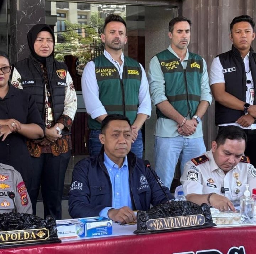 Buron Interpol Asal Inggris Steven Lyons Ditangkap di Bali