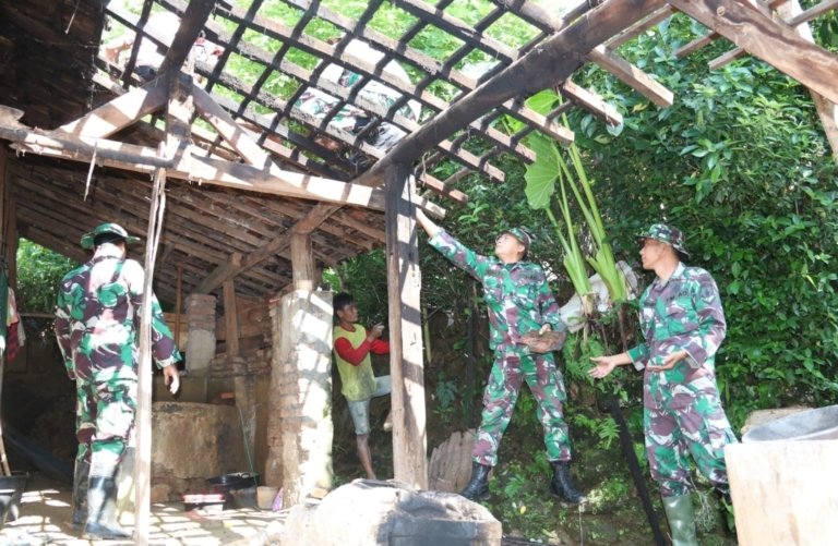 Kodim 0806/Trenggalek Mulai Renovasi 9 Rumah Tidak Layak Huni di Gandusari