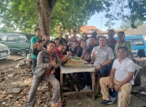 Jurnalis Sinergi dengan Kasat Resnarkoba Polres Pelabuhan Tanjung Perak, Perkuat Hubungan dengan Insan Pers