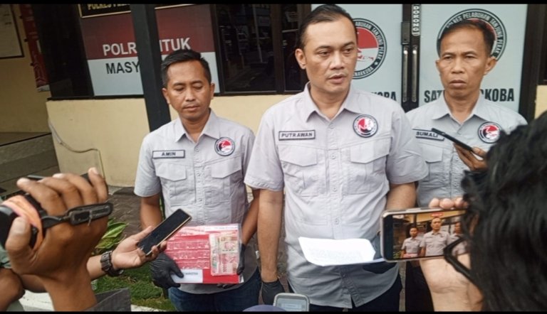 Satresnarkoba Polres Pelabuhan Tanjung Perak Ungkap Peredaran Sabu 15,80 Gram, Empat Tersangka Diamankan