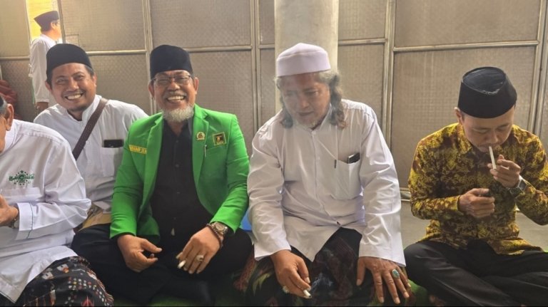Ketua DPC PPP Surabaya Cak Imin Hadiri Halal Bihalal PCNU dan Bersilaturahmi dengan Warga Jemurwonosari