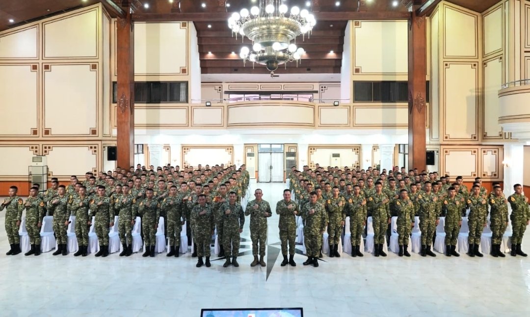 Pembekalan Pangdam V/Brawijaya Perkuat OJT Taruna Akmil, Siapkan Perwira Adaptif Hadapi Tugas Operasional Kompleks