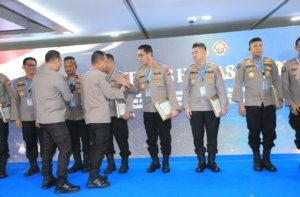 Bidhumas Polda Jatim Raih 3 Penghargaan Nasional di Rakernis Humas Polri 2026