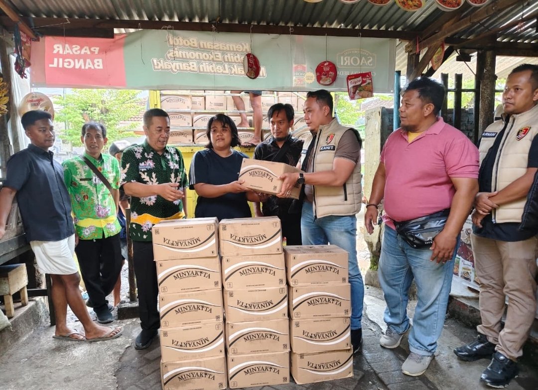 Satgas Pangan Polres Pasuruan Gelontorkan 9,6 Ton Minyakita untuk Stabilkan Harga