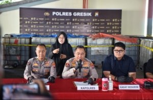 Polres Gresik Ungkap Penimbunan 17 Ribu Liter Solar Subsidi, Satu Tersangka Diamankan