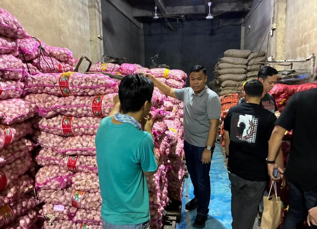 Bareskrim Polri Bongkar Penyelundupan 23 Ton Bawang dan Cabai di Pontianak