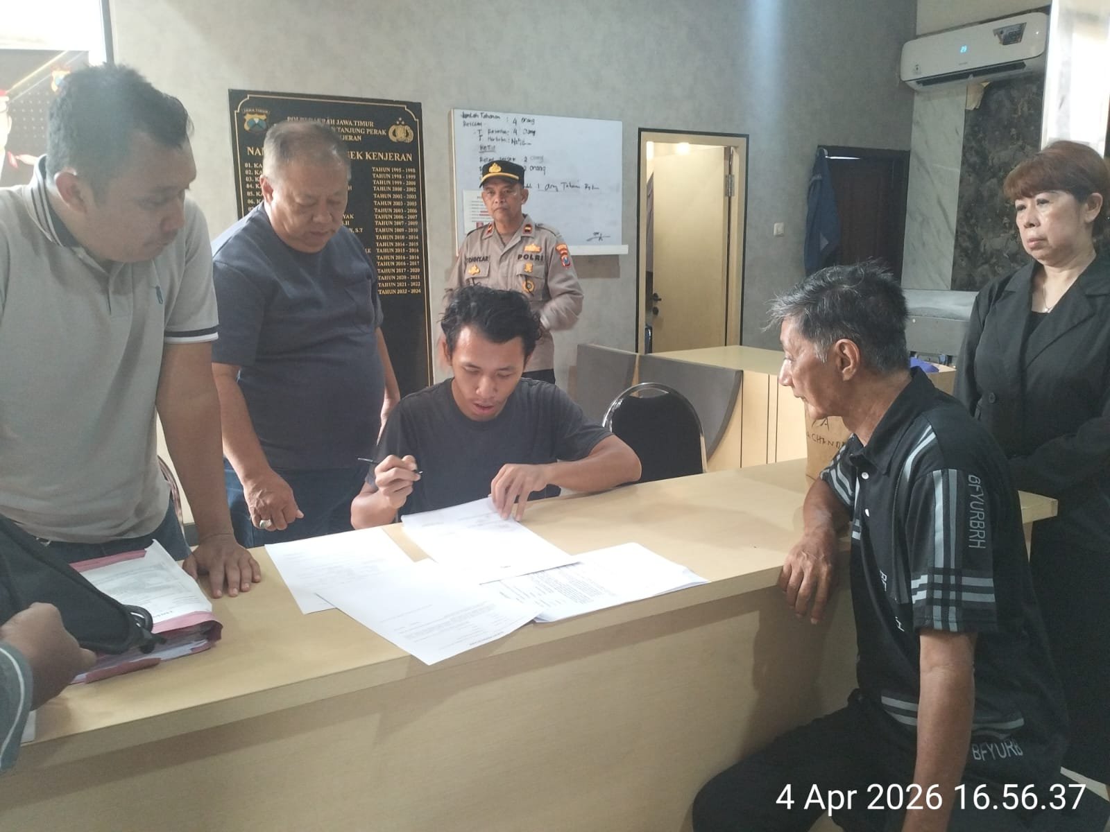 WhatsApp Image 2026 04 06 at 08.08.06