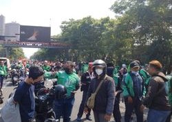 driver ojol surabaya demo 2 43