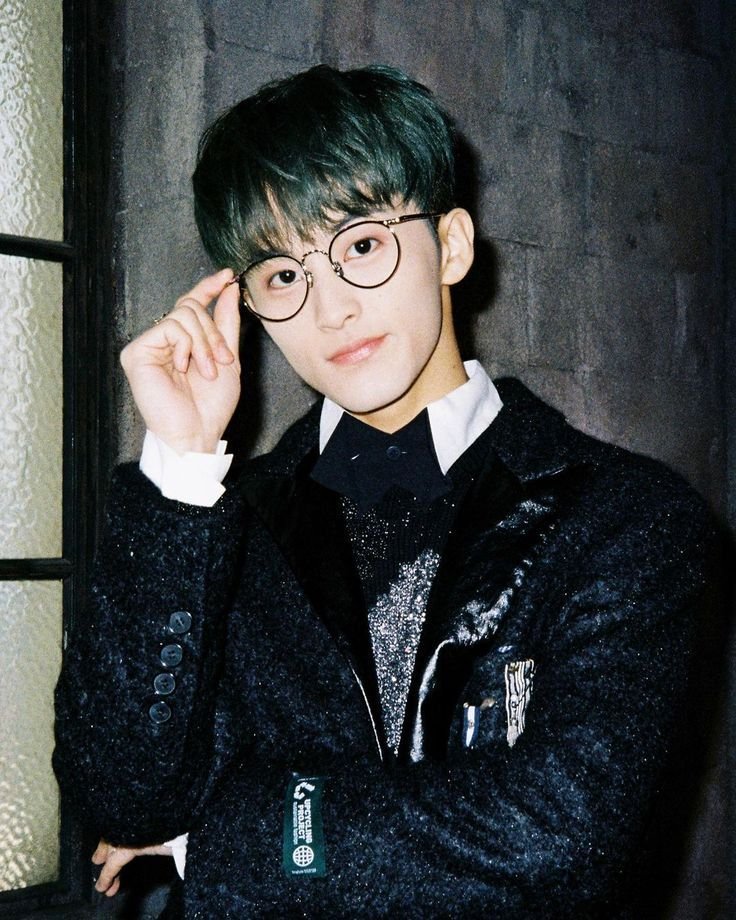 Perjalanan Karier Mark di NCT dan SM Entertainment Berakhir