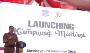 eri resmikan kampung madani