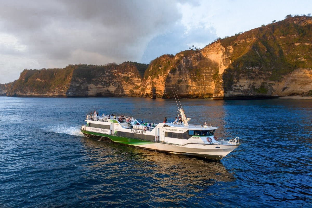 Jadwal dan Harga Tiket Kapal Feri Lombok-Bali yang Perlu Diketahui