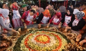 Pemkot Surabaya, HJKS, Wisatawan HJKS , Surabaya