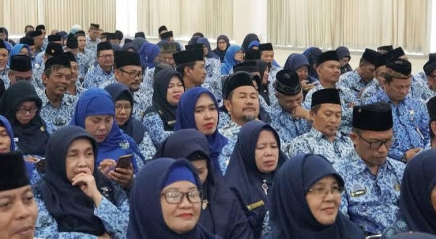 Nasib Gaji Ke-13 ASN di Tengah Perubahan Anggaran 1 Nasib Gaji Ke-13 ASN di Tengah Perubahan Anggaran