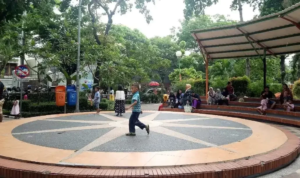 kota surabaya cerah dan panas hari ini thumbnail 308