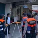 petugas-parkir-jalan.jpg Sistem Parkir Digital di Surabaya