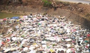 Banjir ,Surabaya, Sampah