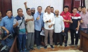 wali kota surabaya eri cahyadi bertemu pasar turi baru