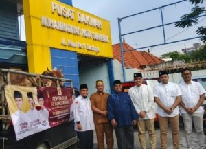 DPC Gerindra, PDM Surabaya, Sapi Kurban
