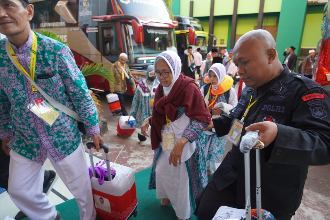 Kebutuhan Kursi Roda untuk Jemaah Haji di Surabaya Meningkat Drastis