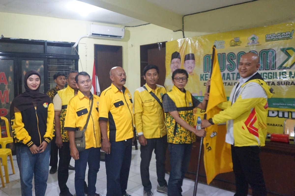 Partai Golkar Tenggilis Mejoyo