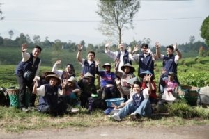 Perkuat Komitmen Berkelanjutan, IDSurvey Group Integrasikan Program TJSL Lewat FIRST Summit