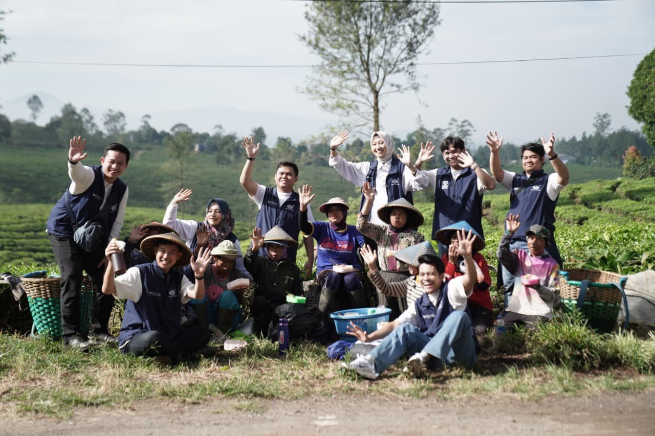Perkuat Komitmen Berkelanjutan, IDSurvey Group Integrasikan Program TJSL Lewat FIRST Summit