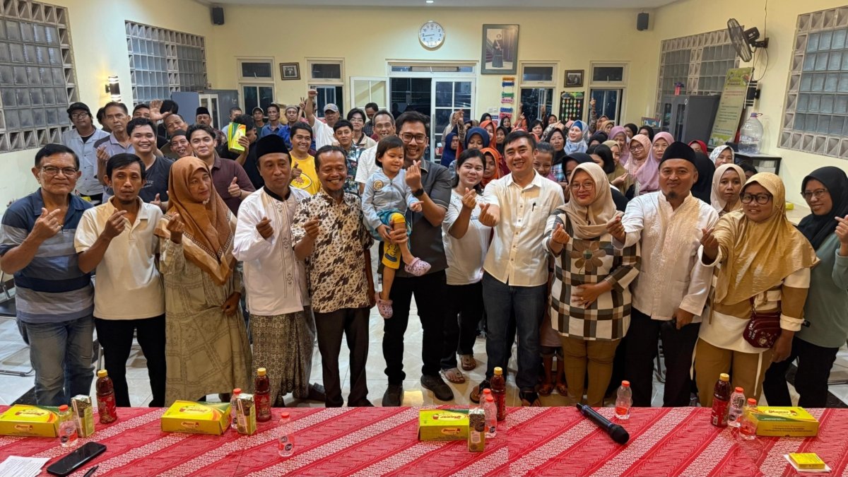 Azhar Kahfi Kawal Aspirasi Warga Tambak Segaran, Lapangan Futsal hingga Bak Sampah Jadi Prioritas 2 Azhar Kahfi