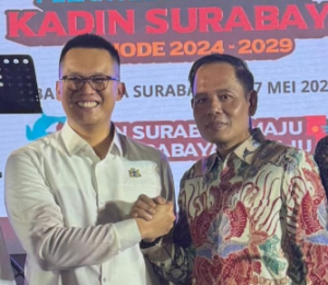 Ketua DPRD Surabaya,Kadin ,Pertumbuhan Ekonomi
