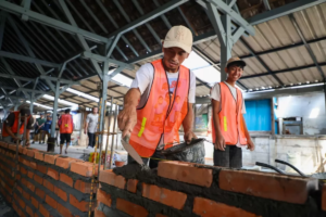 Revitalisasi Pasar Tradisional Surabaya: Fokus Pada Infrastruktur dan Kesejahteraan Pedagang