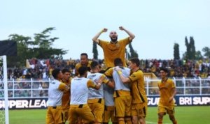 Pemain Bhayangkara Presisi Lampung FC Spas cetak gol
