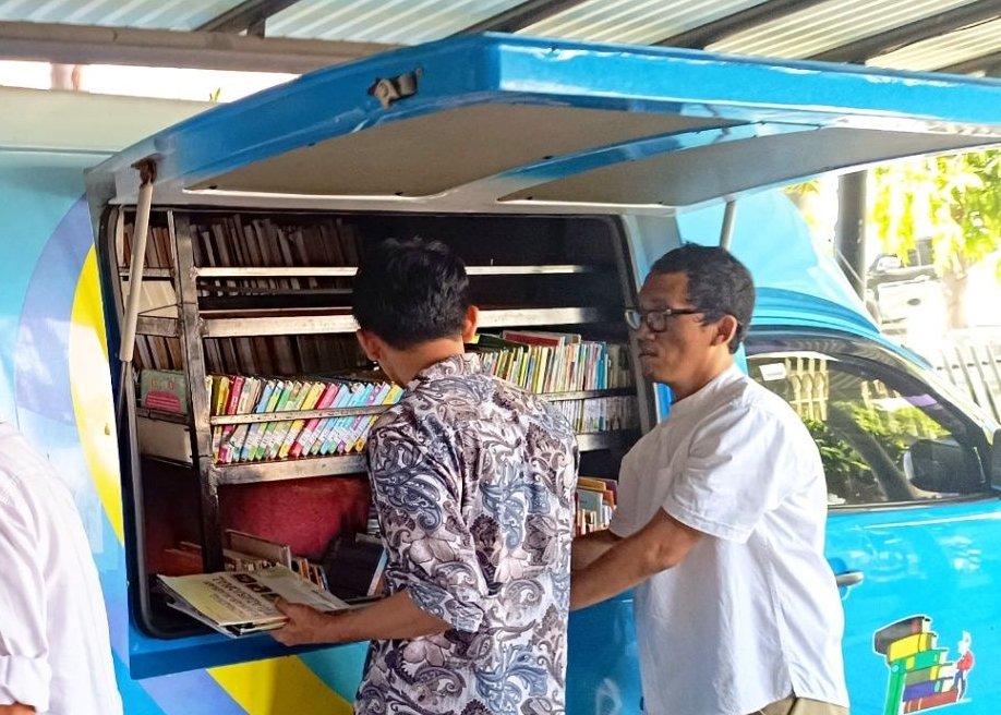 Pemkot Surabaya, Budaya Literasi, Mobil Perpustakaan Keliling
