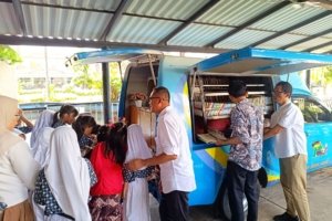 Pemkot Surabaya, Mobil Perpustakaan Listrik