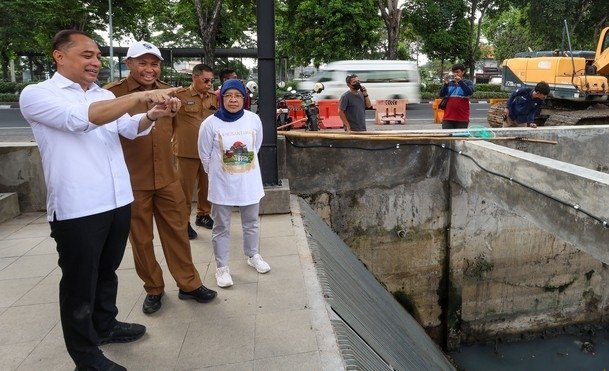 Rumah Pompa Baru, Pemkot Surabaya, Surabaya ,Bebas Banjir