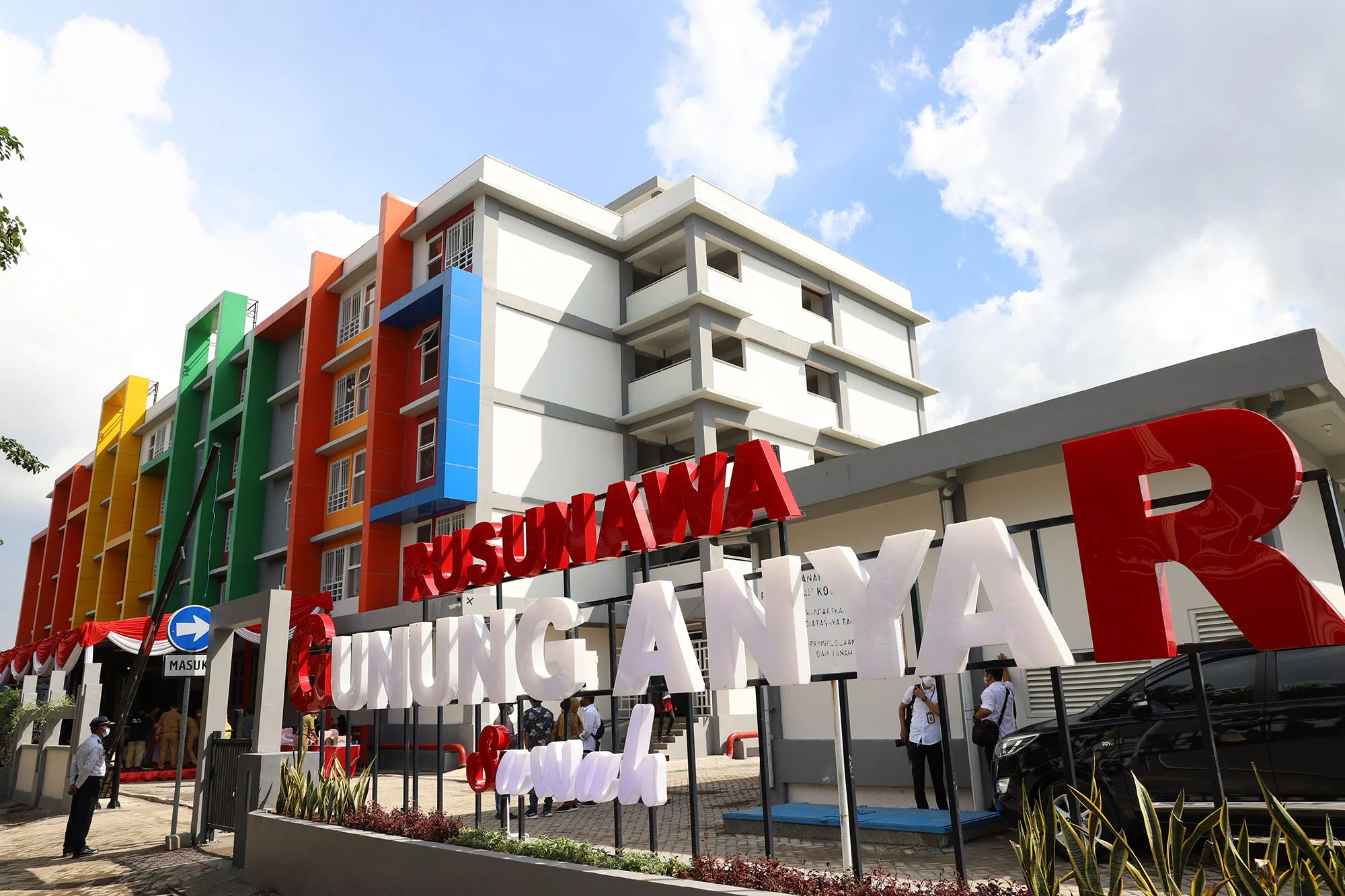 Hunian Layak ,Jawa Timur, Rusunami ,Surabaya, Wali Kota Eri,