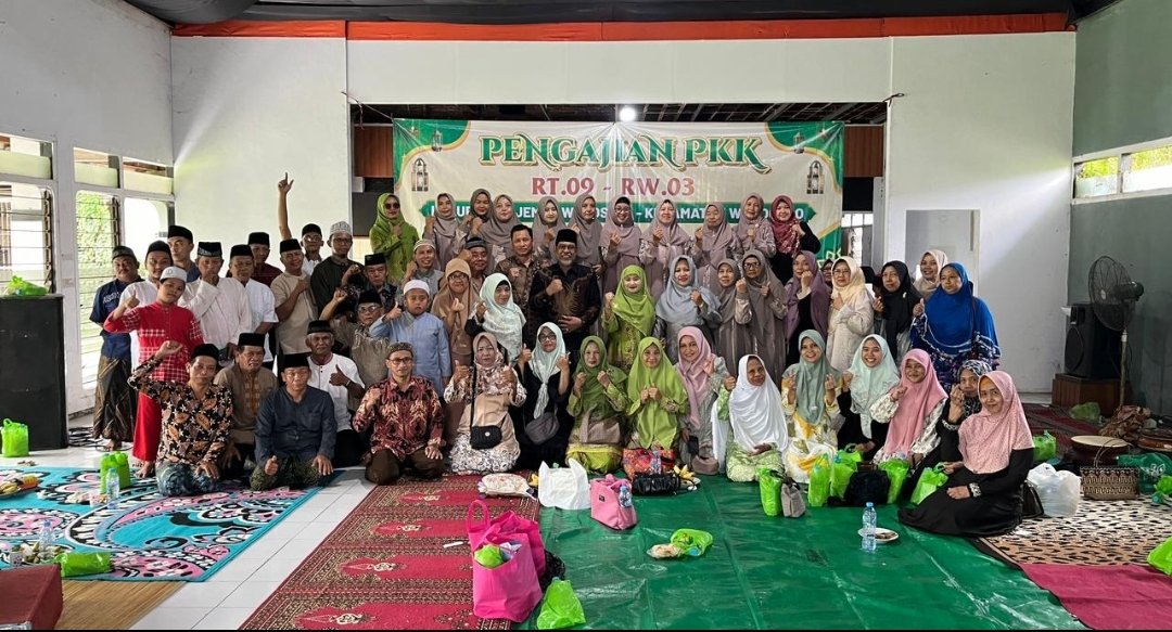 Pengajian PKK RT 09 RW 03 Jemursari Berlangsung Khidmat, Dihadiri Ketua DPC PPP Surabaya pada hari minggu 17 mei 2029