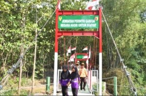 Tiga Jembatan Garuda Dibangun, Warga Ponorogo Kini Tak Lagi Menantang Arus Sungai