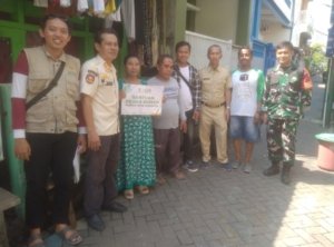 Program RUTILAHU Warga Wonokromo didampingi oleh Ketua PETIGA Surabaya Yai Muhaimin Kawal RUTILAHU