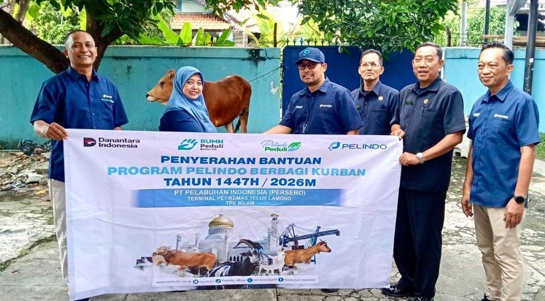 Pelindo Berbagi Kurban Jadi Bukti Komitmen Sosial PT Terminal Teluk Lamong