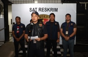 Polres Pelabuhan Tanjungerak Hadiahi Timah Panas Pelaku Jambret yang Sasar Wisatawan di Surabaya