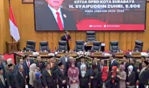 Syaifuddin Zuhri , DPRD Surabaya,