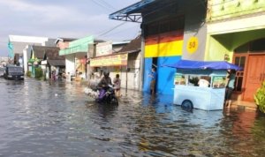 banjir rungkut 2