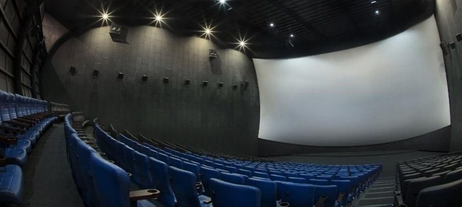 Daftar Film Terbaru yang Tayang di Bioskop Surabaya Hari Ini