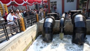 Penanganan Banjir di Surabaya Selatan: Strategi Pemkot dengan Pembangunan Rumah Pompa dan Storage Air