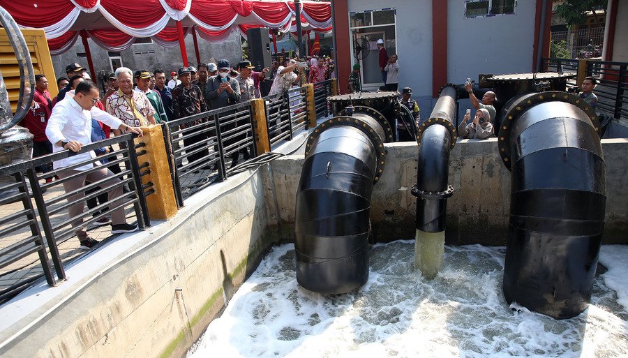Penanganan Banjir di Surabaya Selatan: Strategi Pemkot dengan Pembangunan Rumah Pompa dan Storage Air