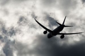 BMKG Peringatan Cuaca Ekstrem: Wilayah Risiko Tinggi Awan Cumulonimbus Meluas