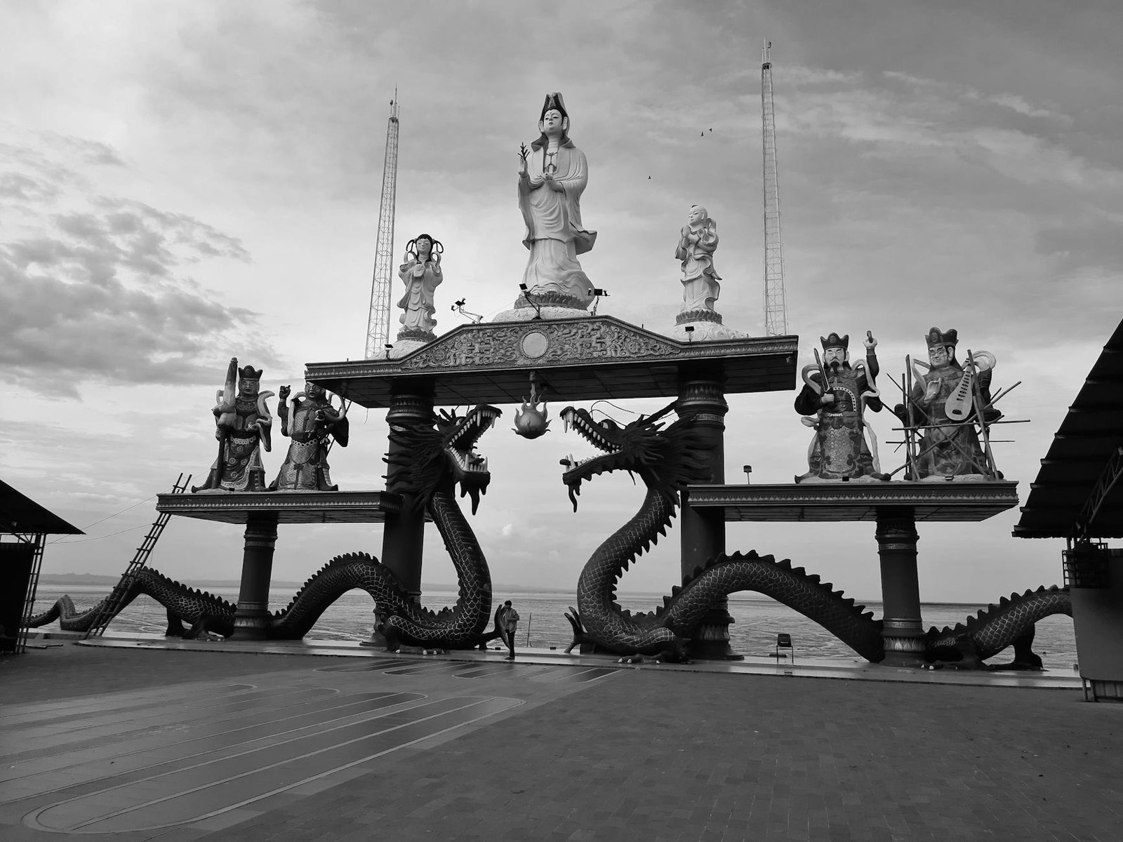 Rahasia Wisata Surabaya Murah Meriah dengan Budget 500 Ribu 1 Rahasia Wisata Surabaya Murah Meriah dengan Budget 500 Ribu