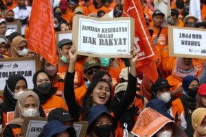 Peringatan Hari Buruh Internasional di Surabaya: Hari Ini Ribuan Buruh Turun dengan 21 Tuntutan
