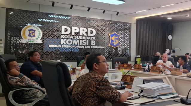 Tiang Rambu Lalu Lintas
